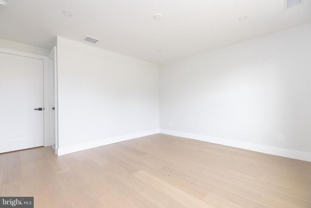 506 LOWER HOLLAND RD, Southampton, PA 18966