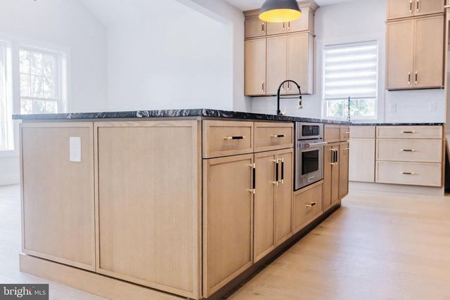 506 LOWER HOLLAND RD, Southampton, PA 18966
