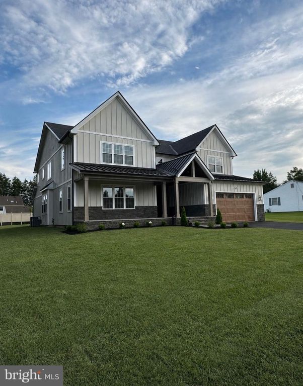 506 LOWER HOLLAND RD, Southampton, PA 18966