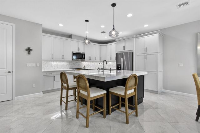 16481 Millenium Court, Westlake, FL 33470