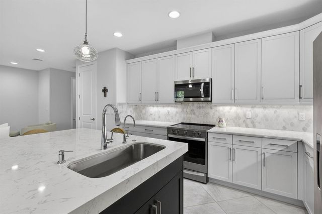 16481 Millenium Court, Westlake, FL 33470
