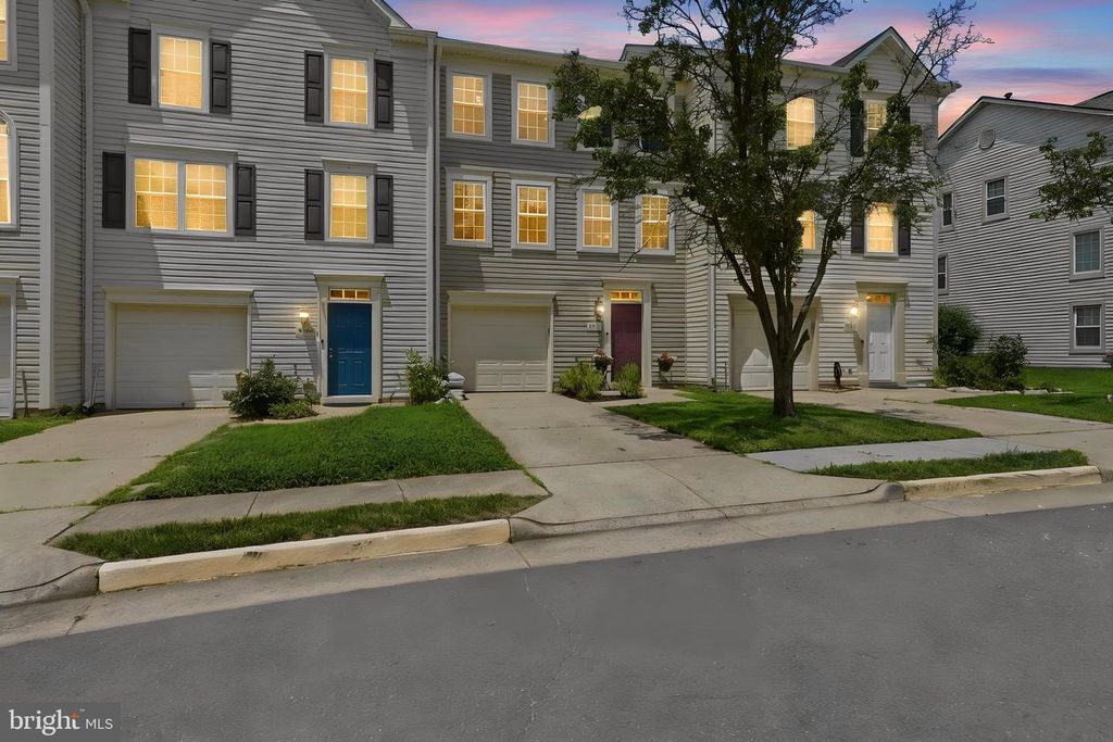 9314 GARST DR, Manassas, VA 20110