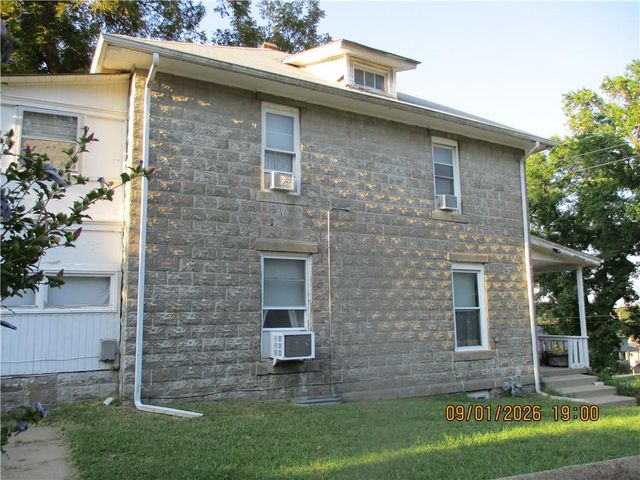 1456 S 30 Street, Kansas City, KS 66106