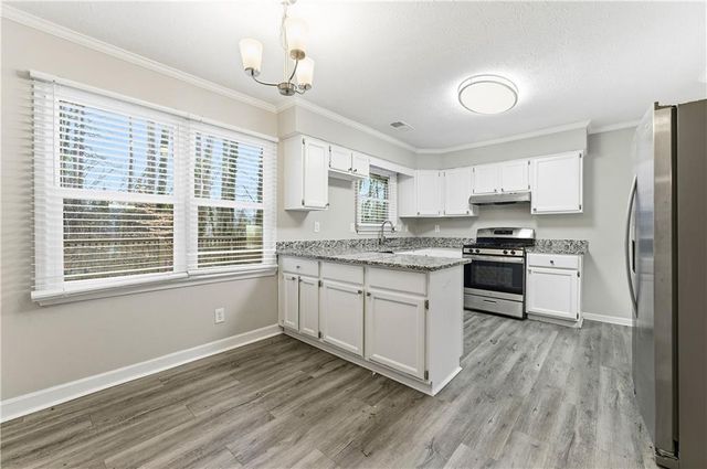 790 Pine Ridge Drive, Stone Mountain, GA 30087