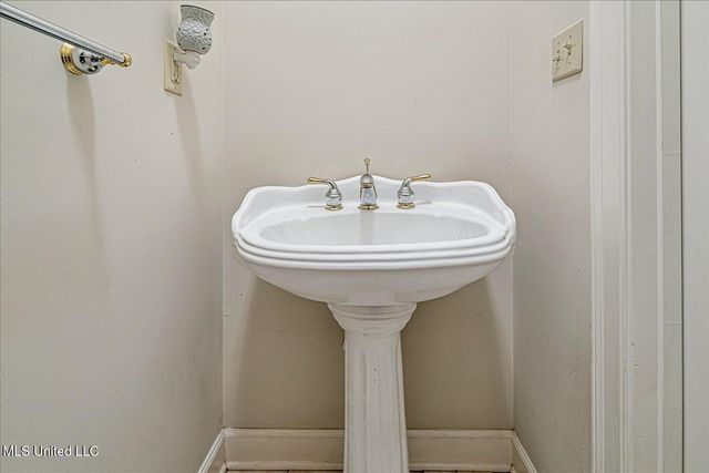 5936 Roman Hill Drive, Olive Branch, MS 38654