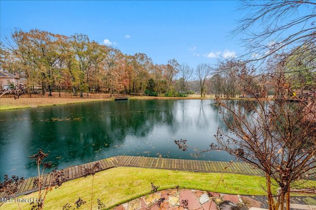5936 Roman Hill Drive, Olive Branch, MS 38654