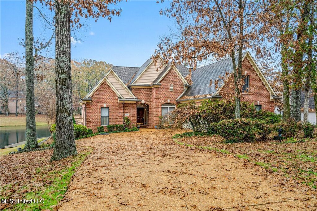 5936 Roman Hill Drive, Olive Branch, MS 38654