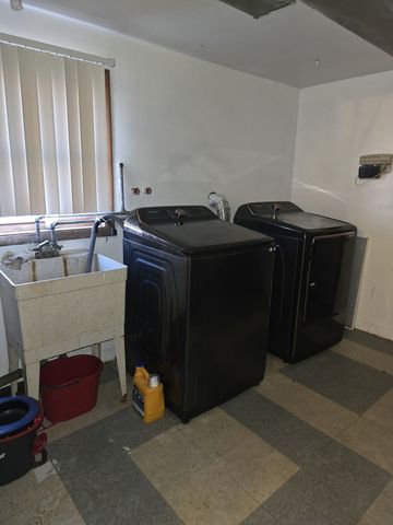 14057 S Hoxie Avenue, Burnham, IL 60633