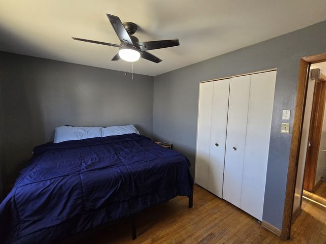 14057 S Hoxie Avenue, Burnham, IL 60633