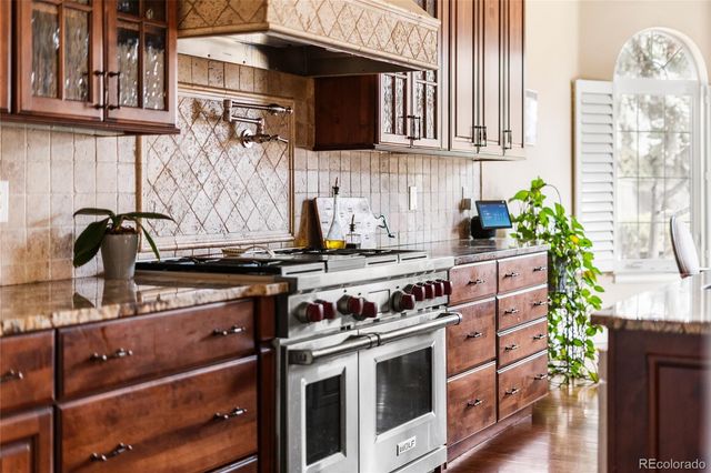 1160 N Monaco Parkway, Denver, CO 80220