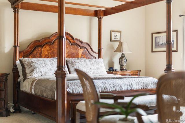 1160 N Monaco Parkway, Denver, CO 80220