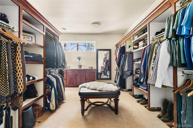 1160 N Monaco Parkway, Denver, CO 80220