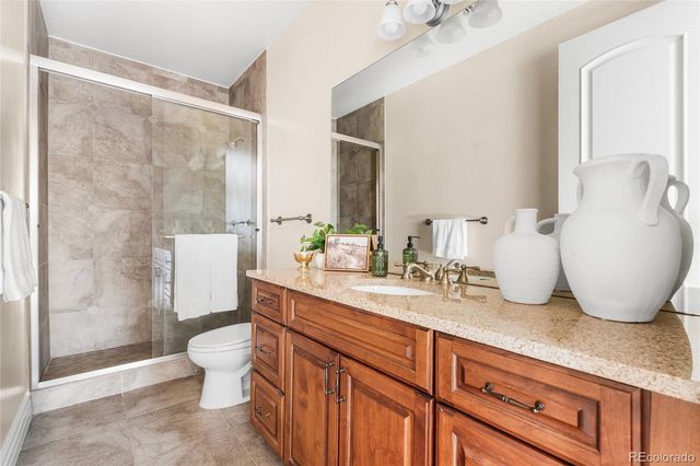 1160 N Monaco Parkway, Denver, CO 80220