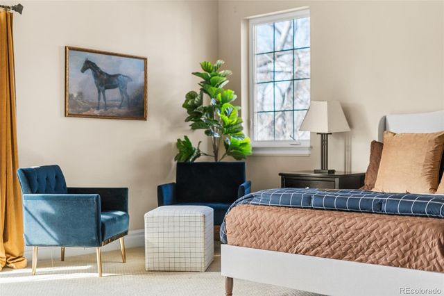 1160 N Monaco Parkway, Denver, CO 80220