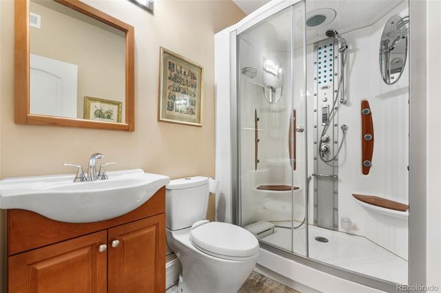 1160 N Monaco Parkway, Denver, CO 80220