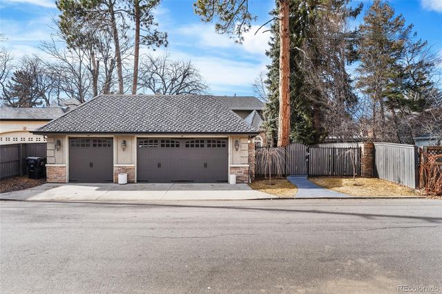 1160 N Monaco Parkway, Denver, CO 80220