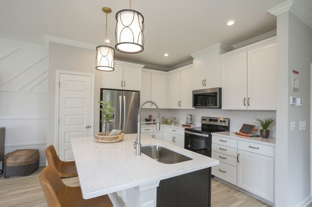 5029 Dayflower Drive, Hermitage, TN 37076