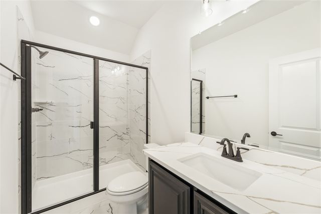 427 Birkdale Lane, Red Oak, TX 75154