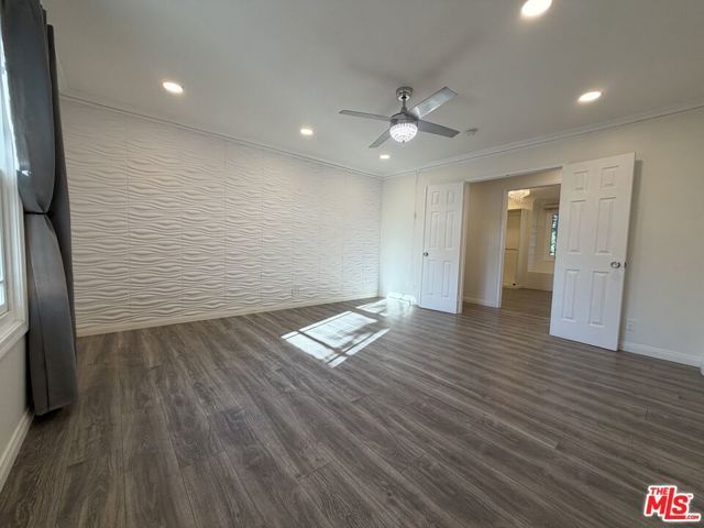 8020 Cora Street, Sunland (los Angeles), CA 91040