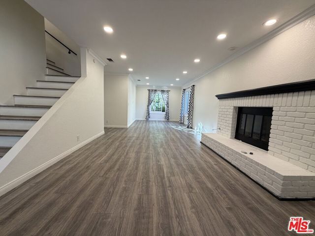 8020 Cora Street, Sunland (los Angeles), CA 91040