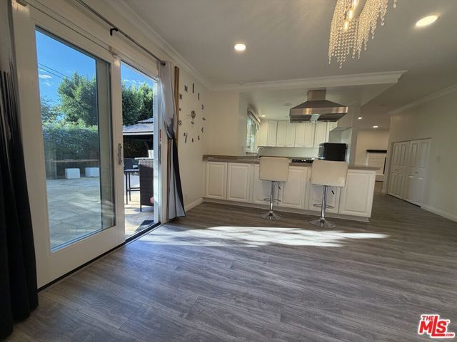 8020 Cora Street, Sunland (los Angeles), CA 91040