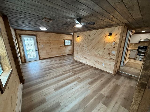 6389 Fairville Station Road, Arcadia, NY 14513