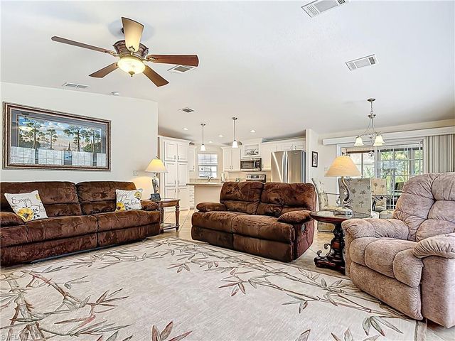 10405 Nightwood DR, Fort Myers, FL 33905