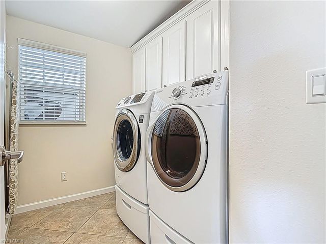 10405 Nightwood DR, Fort Myers, FL 33905