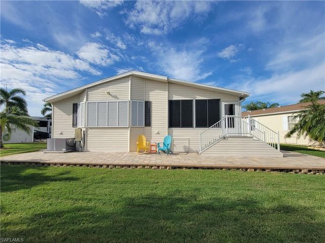 10405 Nightwood DR, Fort Myers, FL 33905