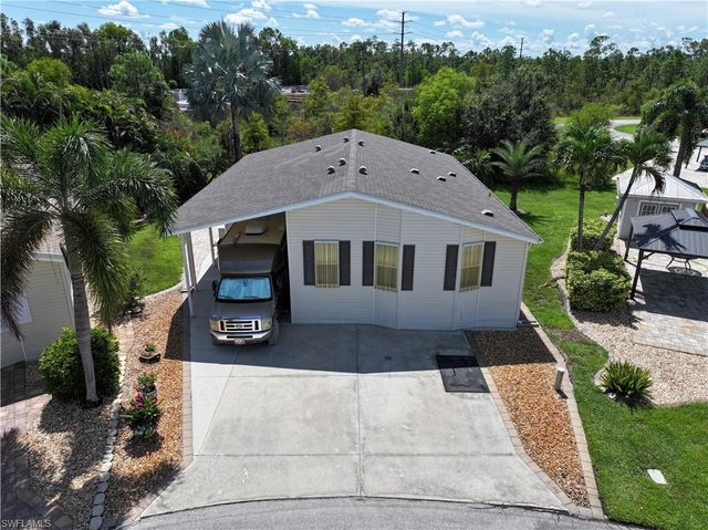 10405 Nightwood DR, Fort Myers, FL 33905