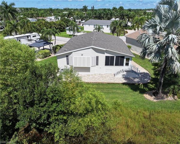 10405 Nightwood DR, Fort Myers, FL 33905