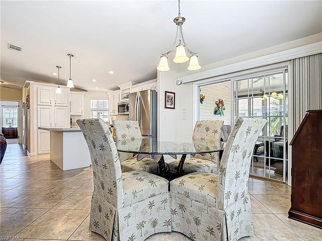 10405 Nightwood DR, Fort Myers, FL 33905