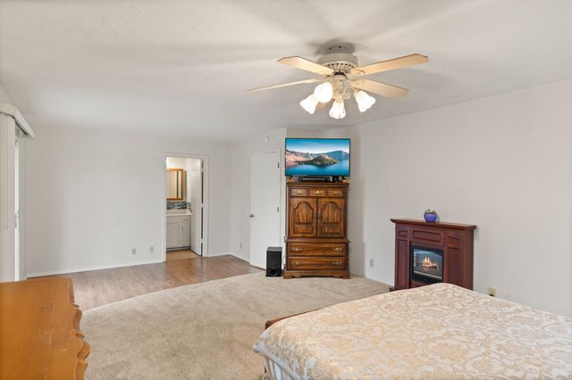 262 Lathrop Lane, Grants Pass, OR 97526