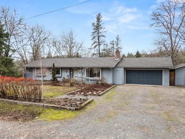 262 Lathrop Lane, Grants Pass, OR 97526