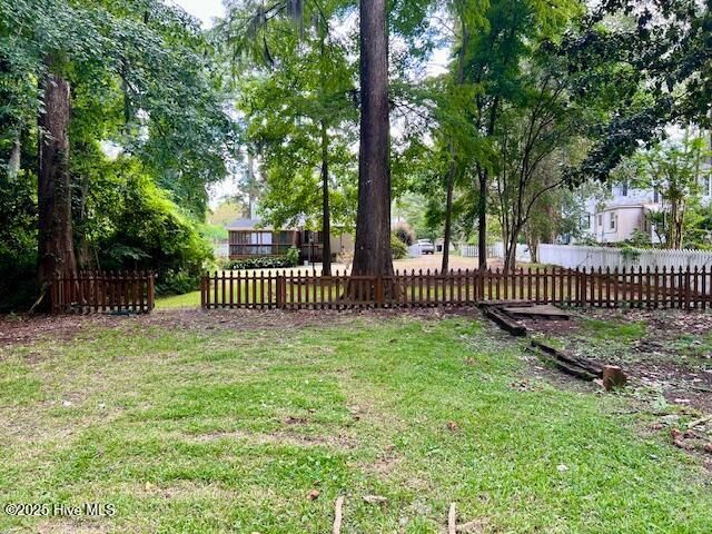 220 River Road, Washington, NC 27889