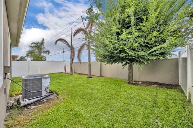 2548 NOUVEAU WAY, Kissimmee, FL 34741