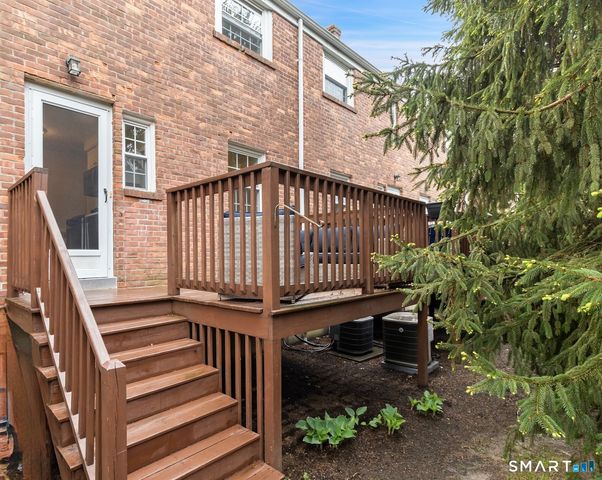 289 Bridge Street 289, Stamford, CT 06905