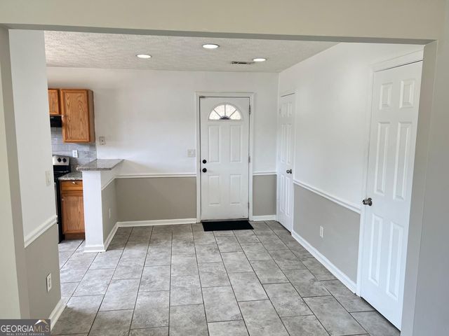 686 Morrow Road, Forest Park, GA 30297