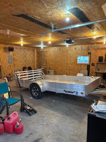 1726 2nd Avenue E, West Fargo, ND 58078