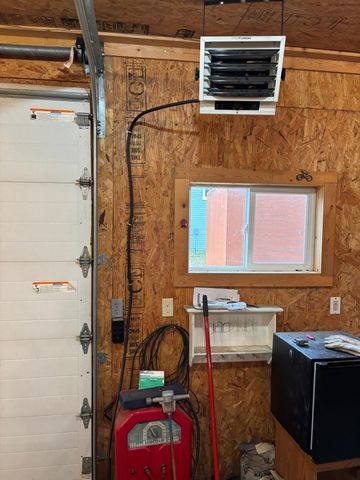 1726 2nd Avenue E, West Fargo, ND 58078