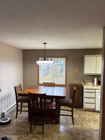 1726 2nd Avenue E, West Fargo, ND 58078