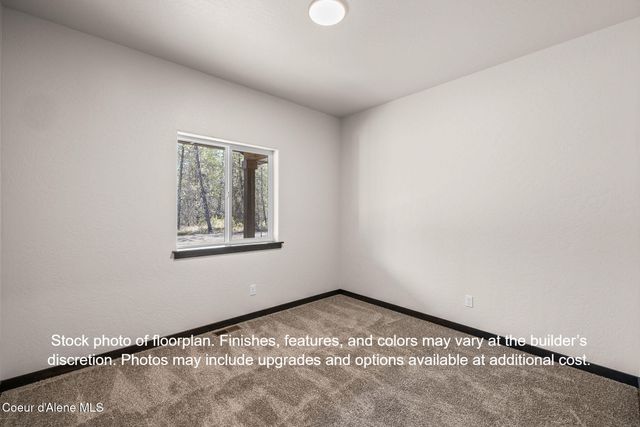 243 Songbird WAY, Spirit Lake, ID 83869