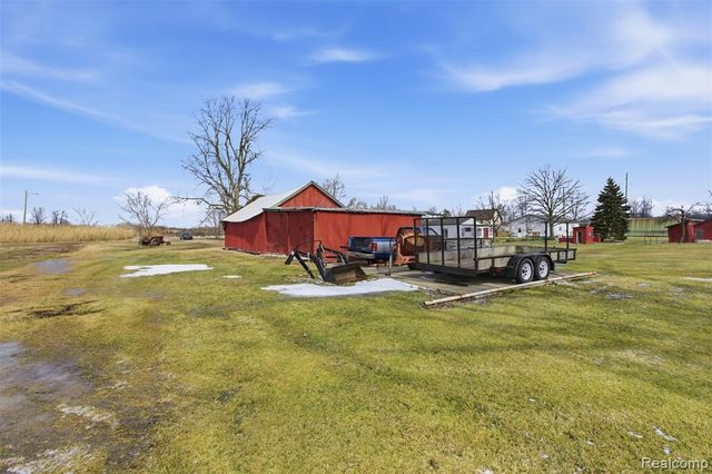 21301 Woodruff Road, Rockwood, MI 48173