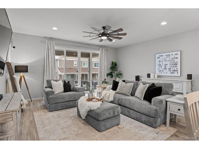 261 S Titus St, Aurora, CO 80018