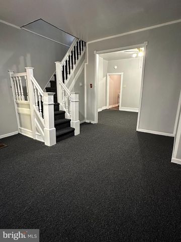 2216 W OAKDALE ST, Philadelphia, PA 19132