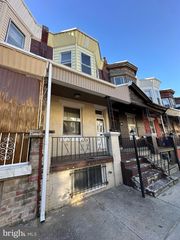 2216 W OAKDALE ST, Philadelphia, PA 19132