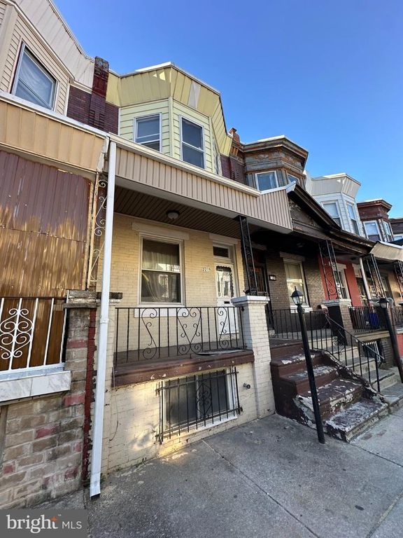2216 W OAKDALE ST, Philadelphia, PA 19132