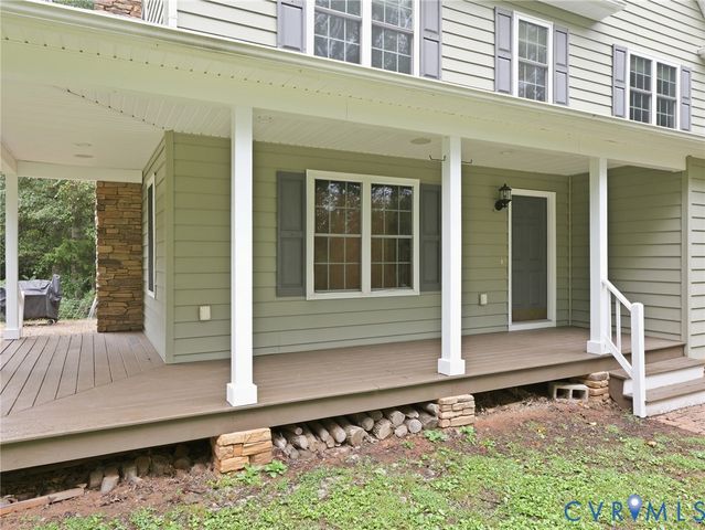19091 Taylors Creek Rd, Montpelier, VA 23192