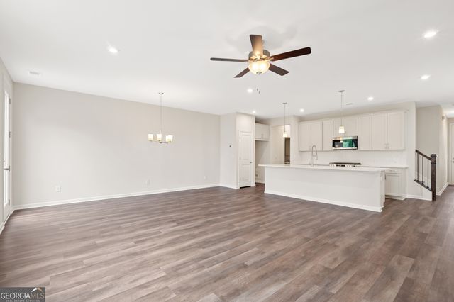 732 Smokey Quartz Way, Kennesaw, GA 30144
