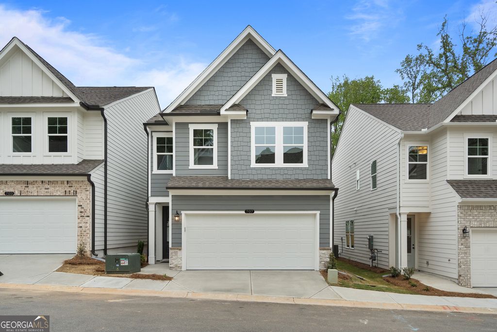 732 Smokey Quartz Way, Kennesaw, GA 30144